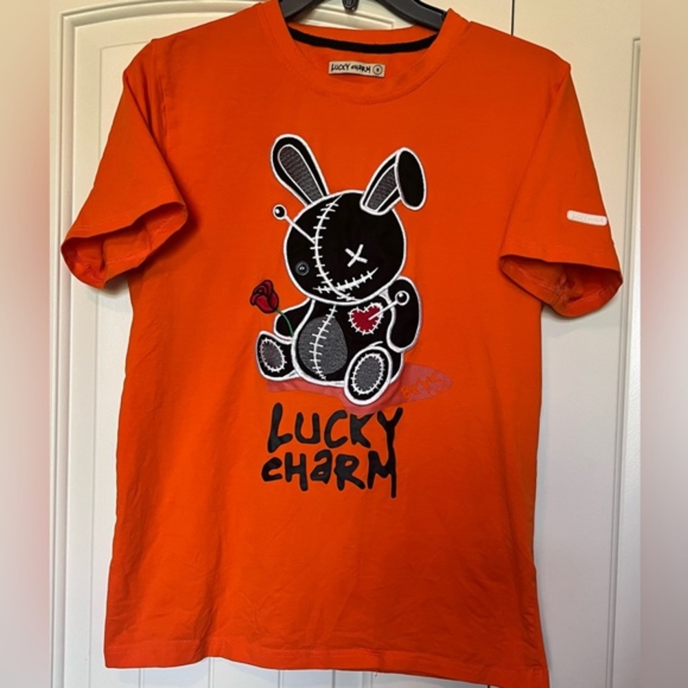 Bkys T-Shirt Lucky Charm Psycho Stitched Bunny Orange Grunge‎ Size Small Shirt